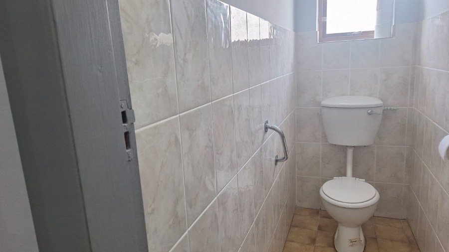 3 Bedroom Property for Sale in Stilbaai Wes Western Cape